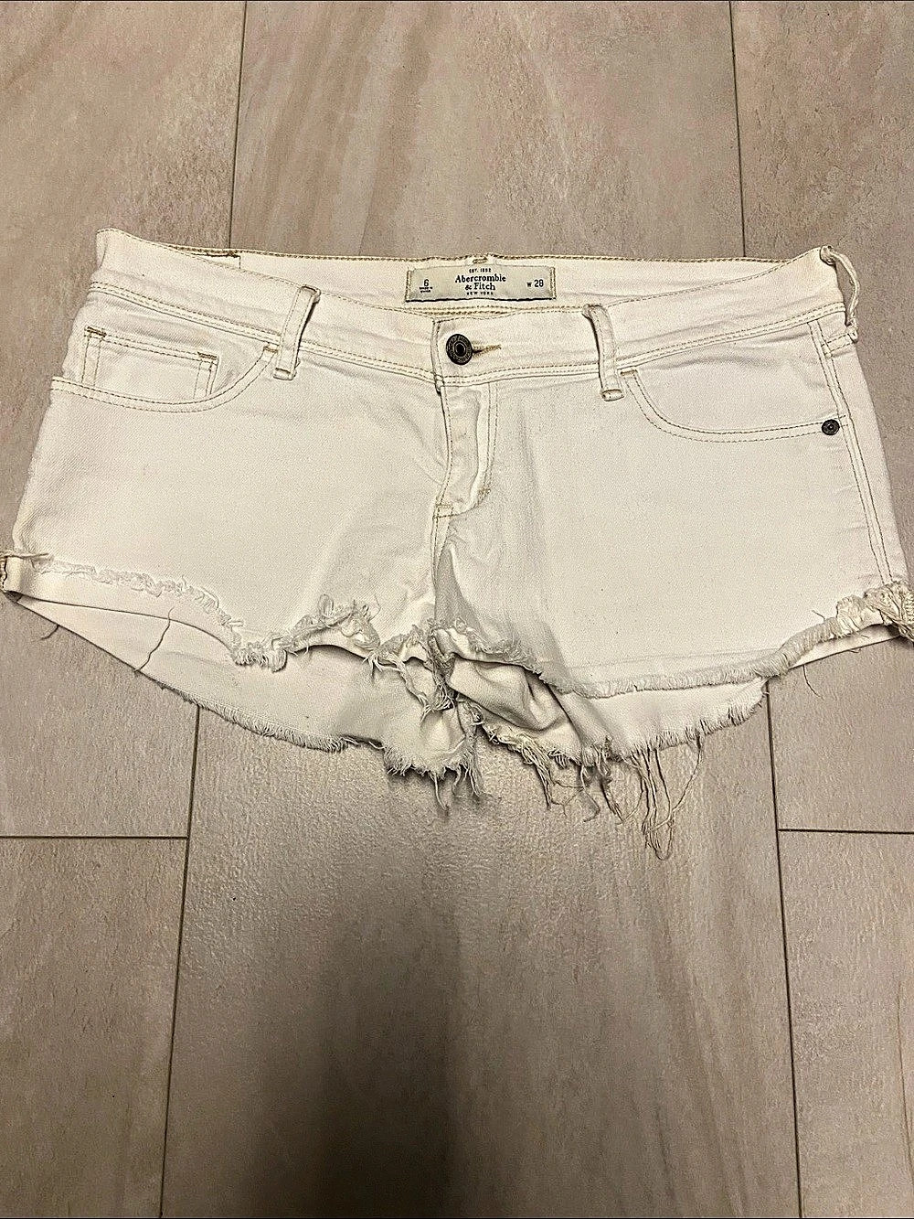 Abercrombie & Fitch Distressed Denim Jean Shorts off White Waist 28